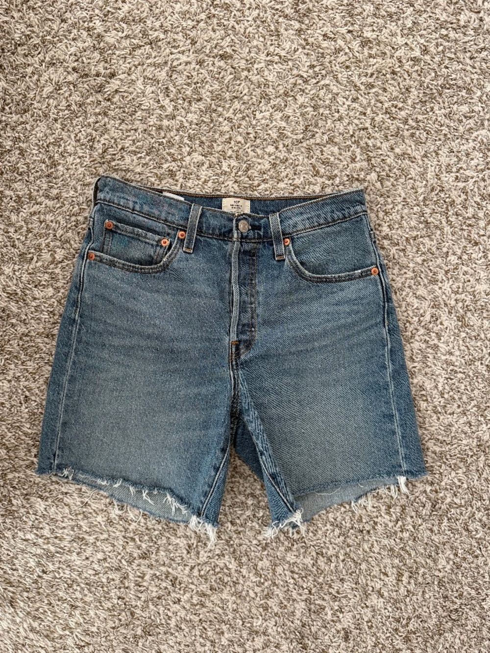 Levi’s 501 Mid Thigh Shorts
